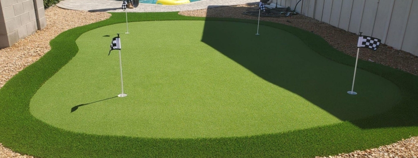 Artificial Turf in Gilbert, AZ putting green.